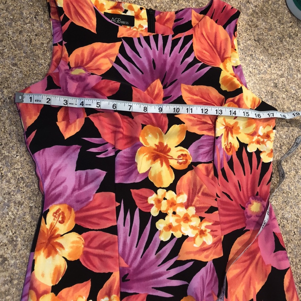 AGB Vibrant Floral Dress Women’s Size 8 With Some Stretch - Picture 4 of 12